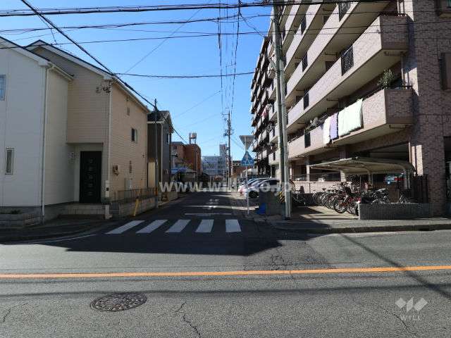 敷地の前面道路