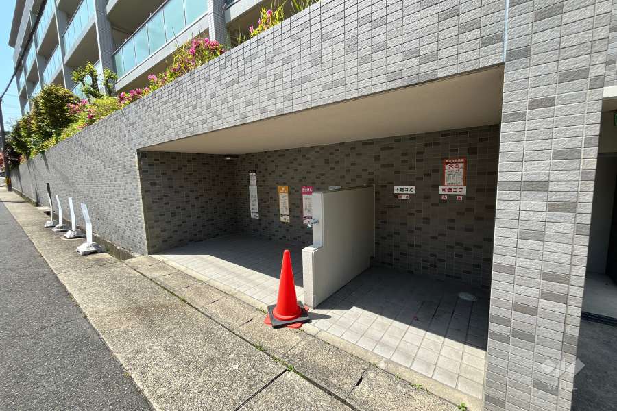ゴミ置き場