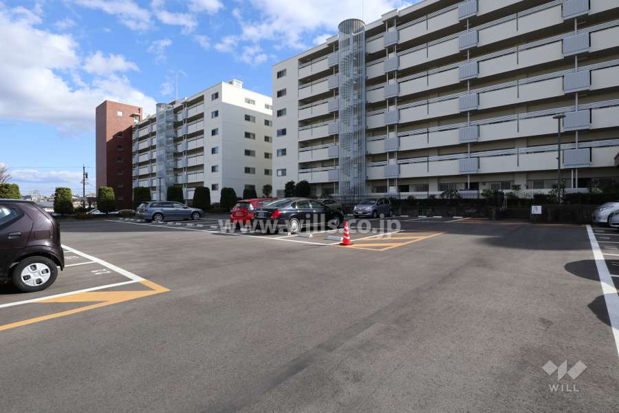 敷地内駐車場（屋外平面式）