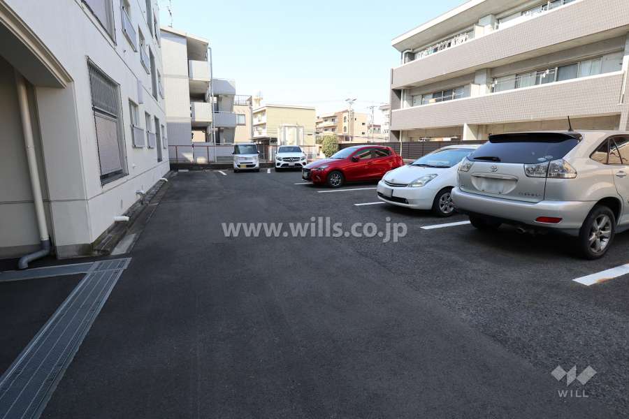 敷地内駐車場(屋外平面式)