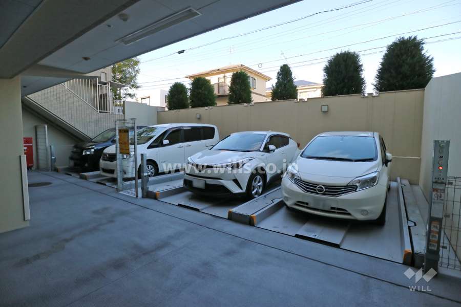 敷地内駐車場（屋外機械式）