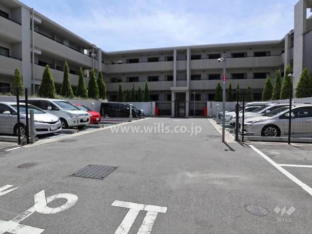 屋外機械式駐車場・屋外平面式駐車場