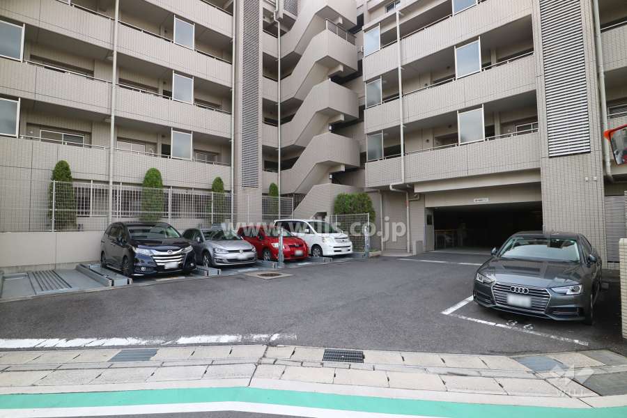 敷地内駐車場（屋外機械式・屋外平面式）
