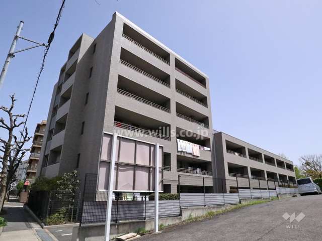 星ヶ丘ヒルズの外観（南西側から）