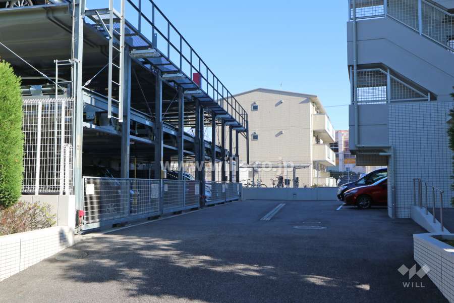 敷地内駐車場（屋外機械式）