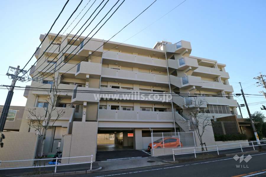 プラウド名東藤森の外観（北側から）