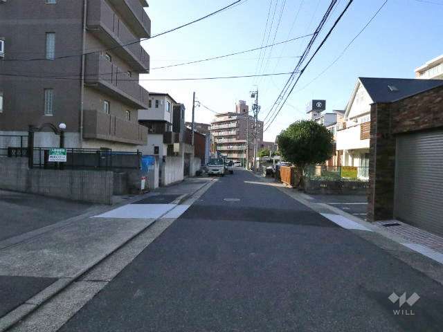 敷地の前面道路