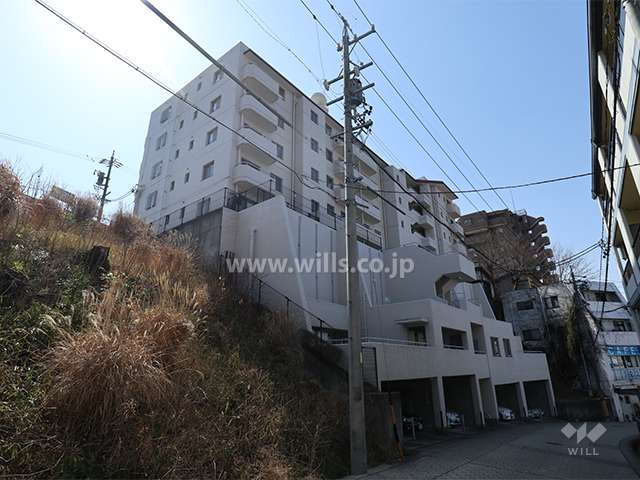 神丘コーポラスの外観(北東側から)