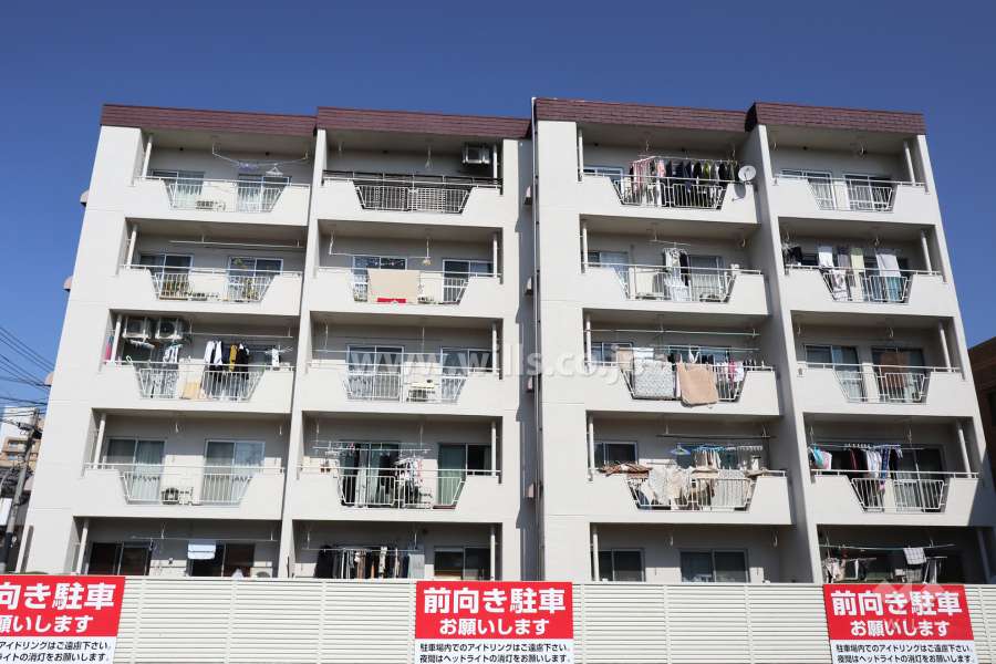 一社ハイツの外観(南側から)