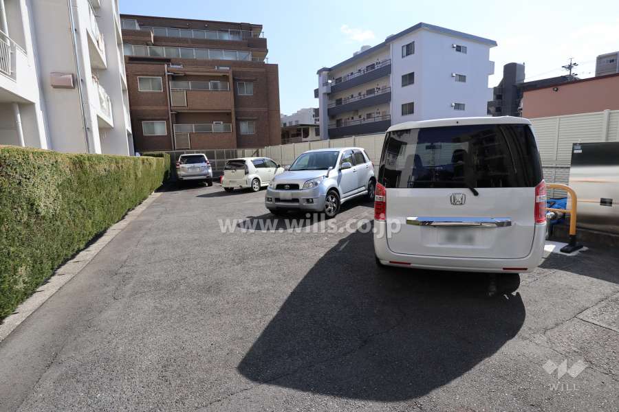 敷地内駐車場(屋外平面式)
