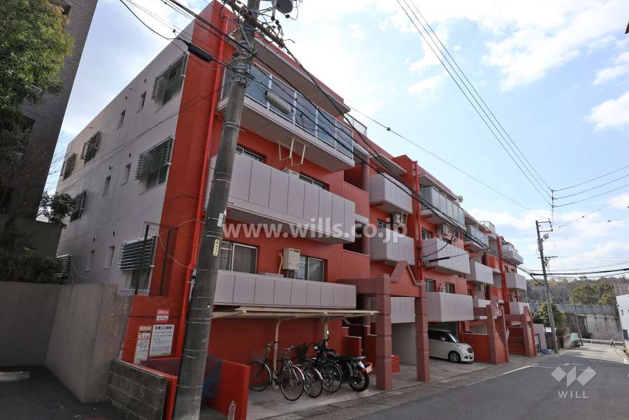 丸美マンション南藤ヶ丘の外観（北西側から）