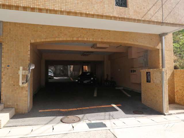 駐車場の出入口