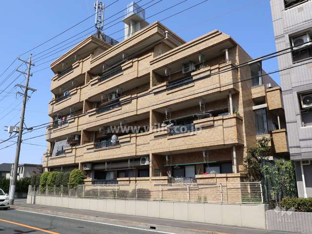 第2本郷アイリスの外観(南東側から)