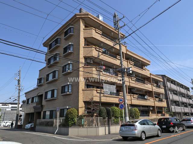 第2本郷アイリスの外観(南西側から)