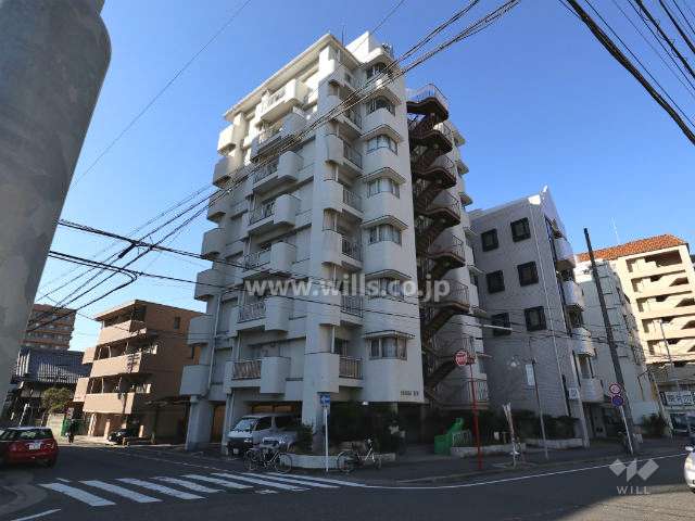 ジャルダン池下の外観(北東側から)