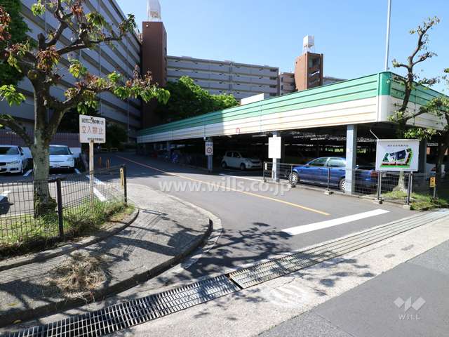 北側敷地入り口