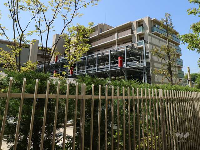 敷地内駐車場（屋外機械式）