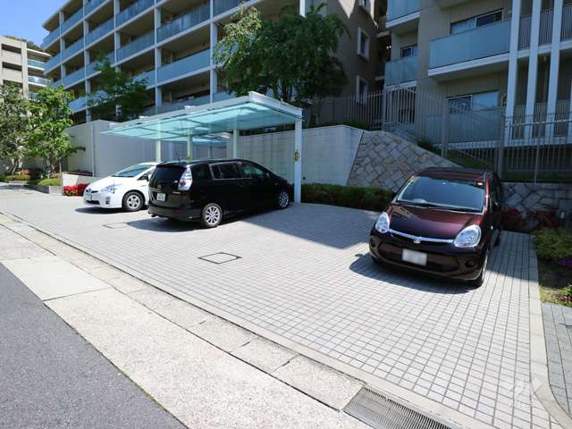 来客用駐車場(ウエストヴィラ)