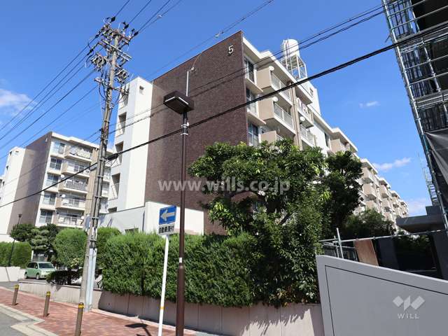 上社南住宅5号棟の外観（南西側から）