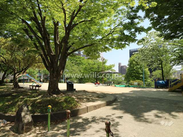 ナビシティ上社近隣の西一社第二公園