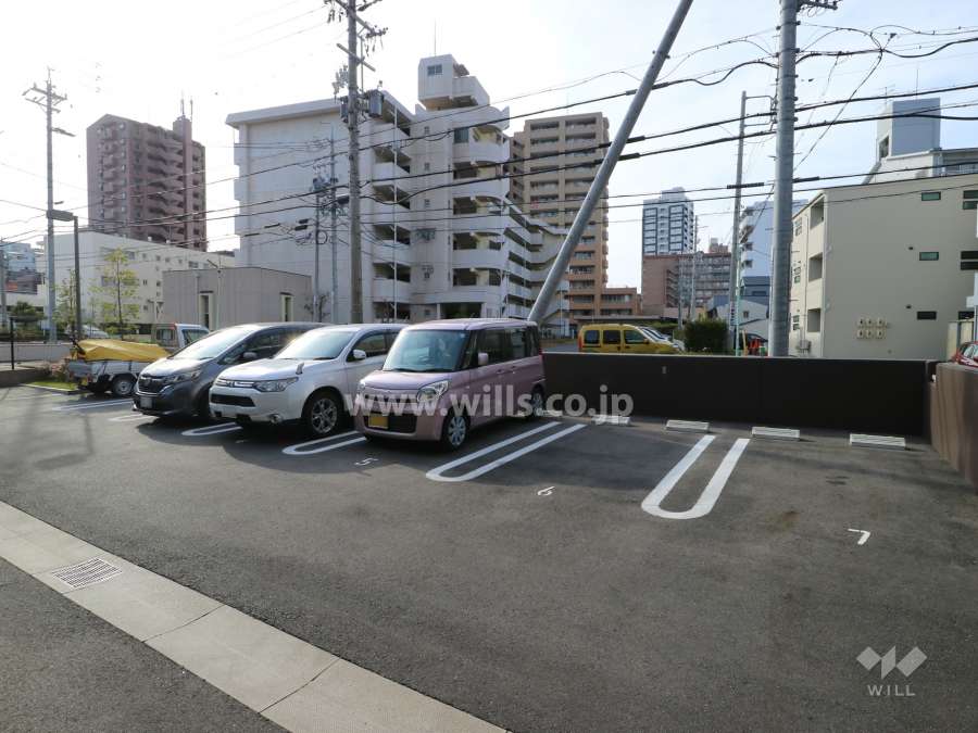 敷地内駐車場（屋外平面式）