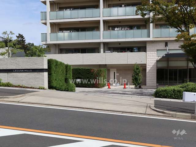 敷地の出入口