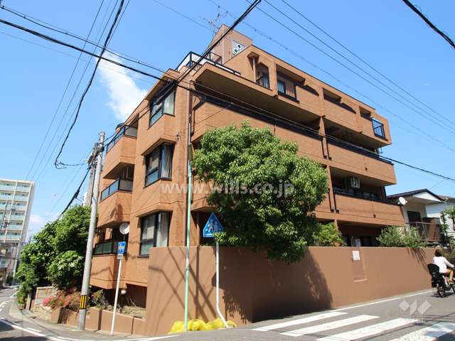 三旺マンション第2東山公園の外観（南西側から）