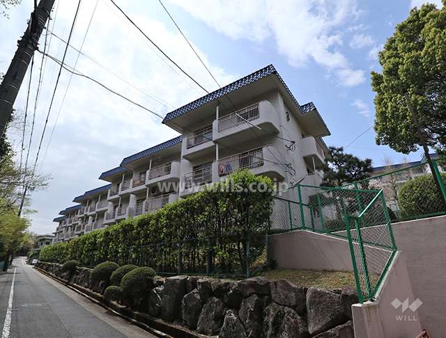 東山元町住宅3棟の外観（北東側から）