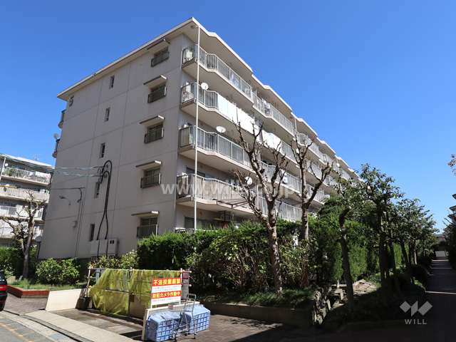 タウン千代田橋5棟の外観（南西側から）