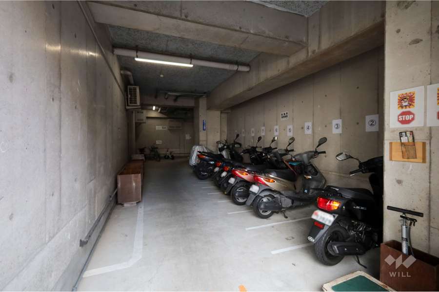 バイク置場・駐輪場