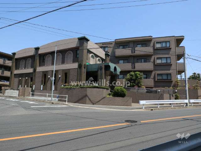 ライオンズガーデンヒルズ富士見台壱番館の外観(南側から)