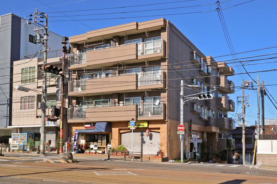 ユニーブル茶屋ヶ坂の外観（南東側から）