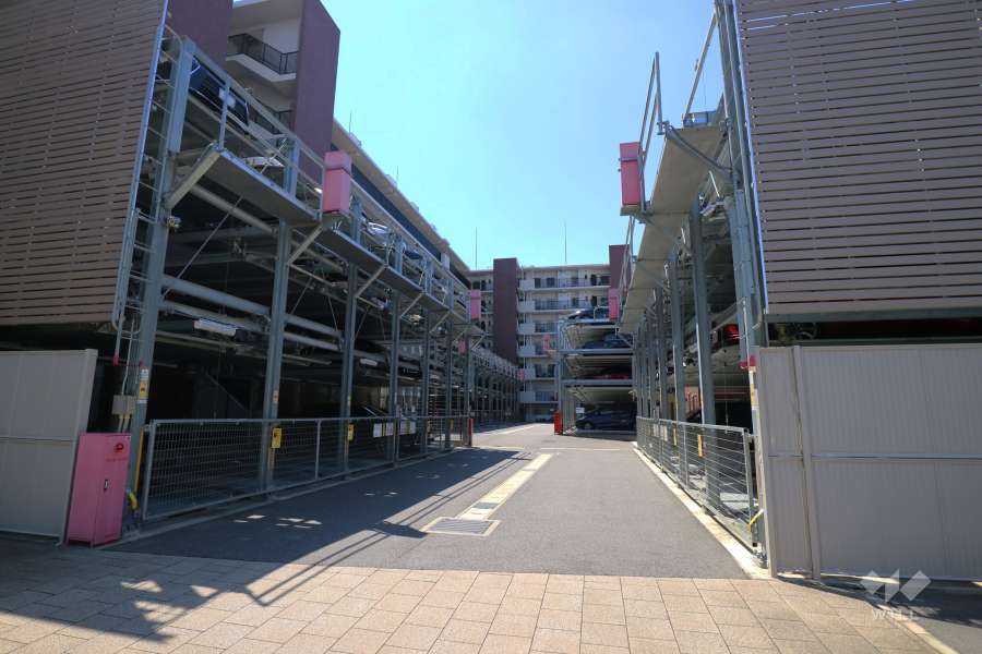 敷地内駐車場（屋外機械式）