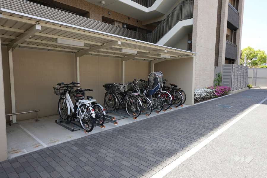 駐輪場