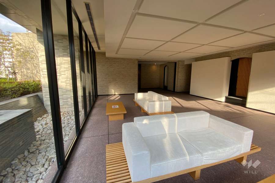 エントランスホール