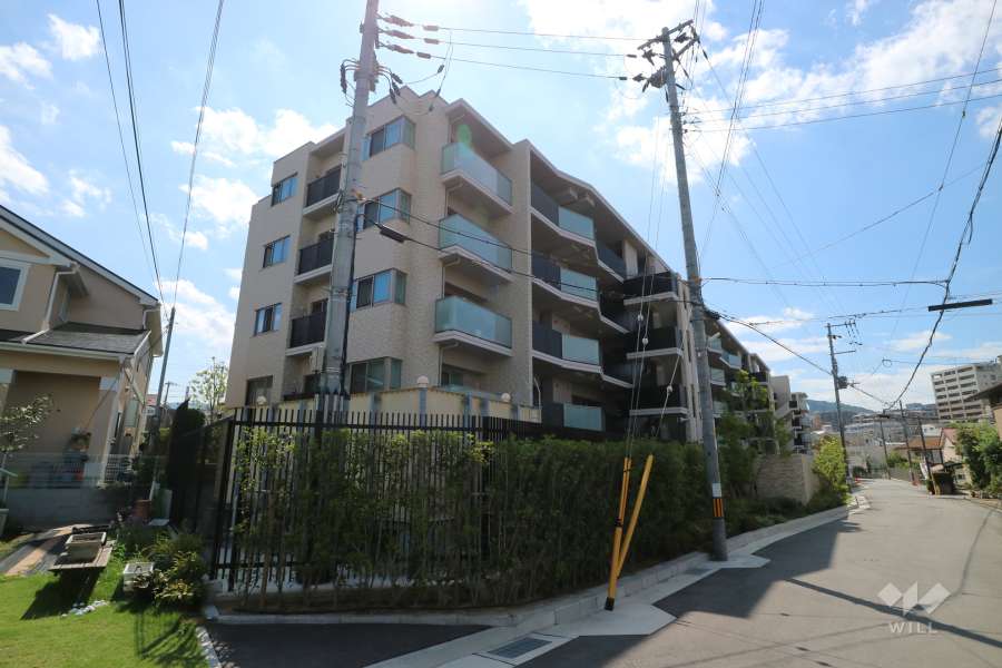 ジオ宝塚南口の外観(北東側から)