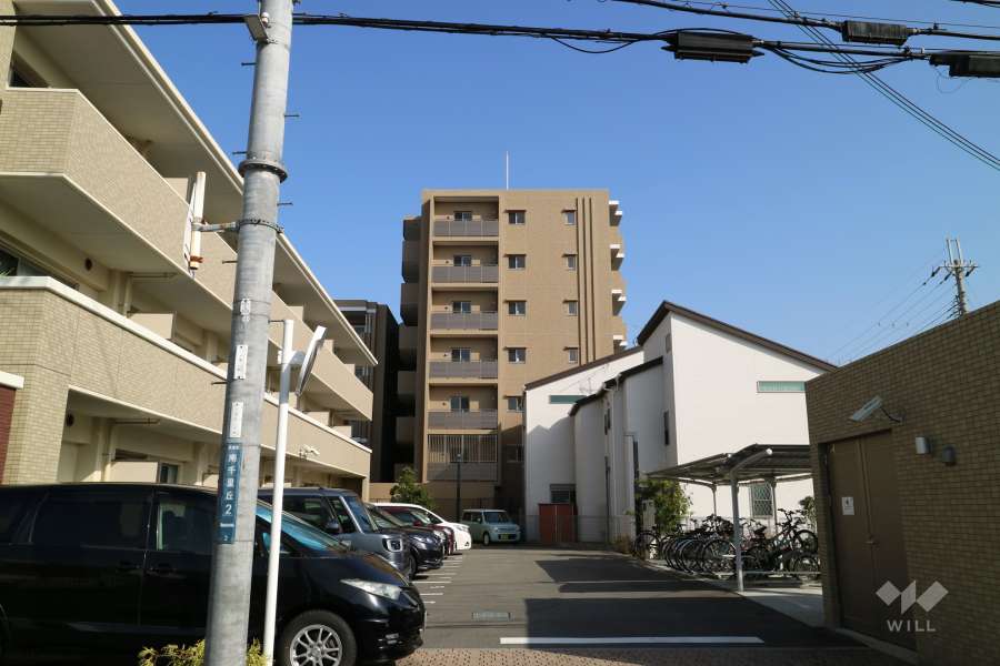 リビオ南千里丘の外観(南西側から)