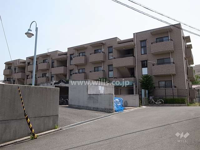 グランフェルティ東豊中三ッ池2番館の外観（北西側から）