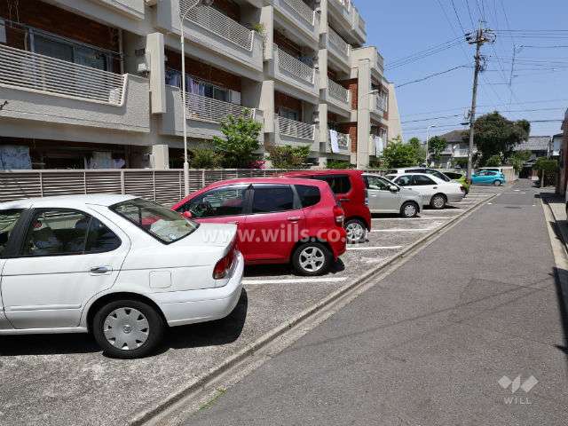 敷地内駐車場(屋外平面式)