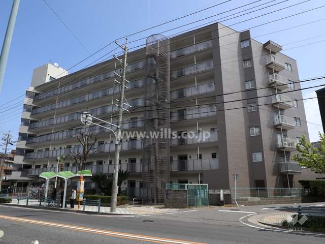 希望ヶ丘ハイツB棟の外観（西側から）