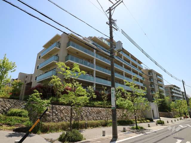 ヴィラス星ヶ丘の森パークサイドヴィラの外観(北西側から)