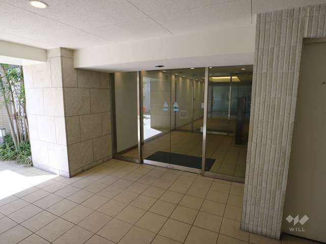 ヴィラス星ヶ丘の森ブライトヴィラのサブエントランス