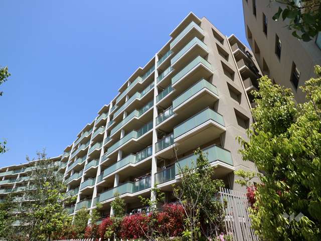 ヴィラス星ヶ丘の森ガーデンヴィラの外観(南東側から)