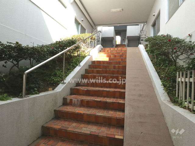 エントランスアプローチ