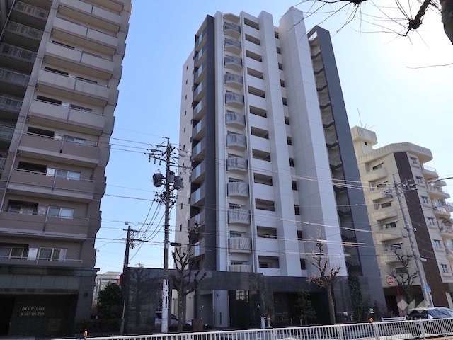 パークナード覚王山の外観（北側から）
