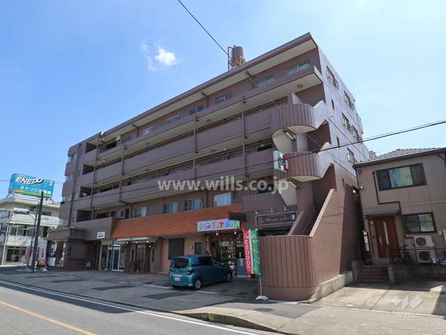 第一かなれマンションの外観（北西側から）