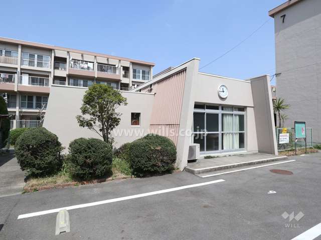 猪子石南住宅管理棟