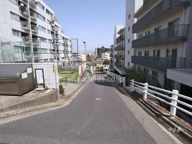 敷地内の通路