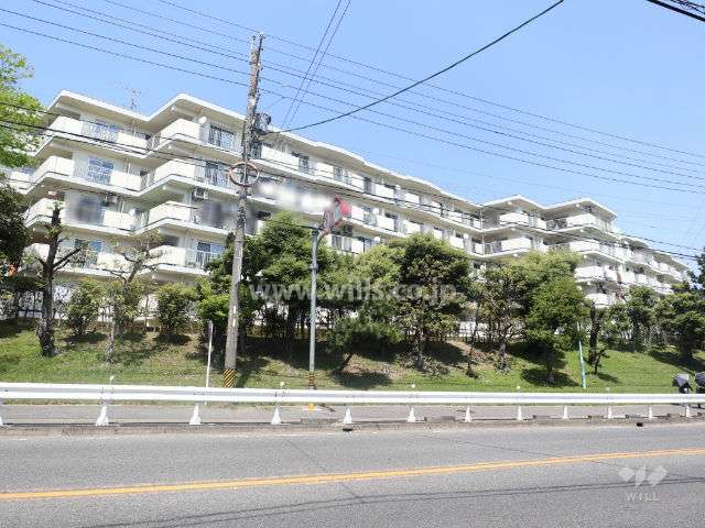 千代が丘団地111号棟の外観(南西側から)