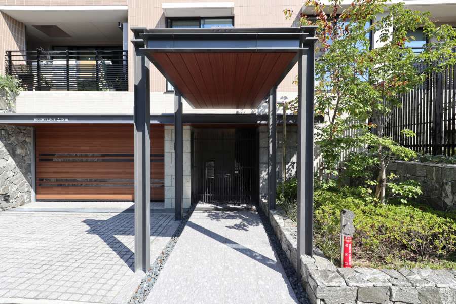 サブエントランスアプローチ